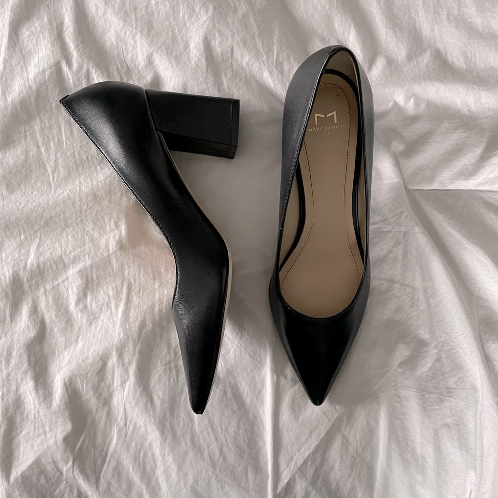 Marc Fisher - Block Heel Pump - Size 7 - Black